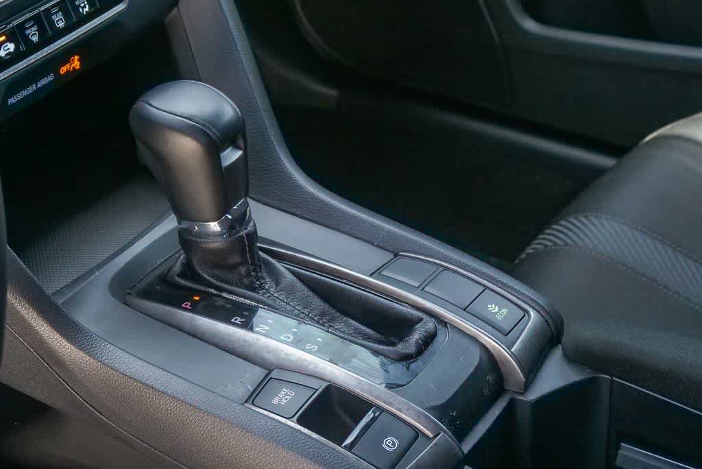 Used 2017 Honda Civic Sport image 16