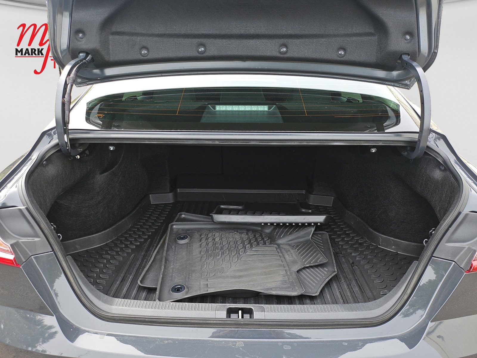 Used 2026 Toyota Camry LE FWD image 19
