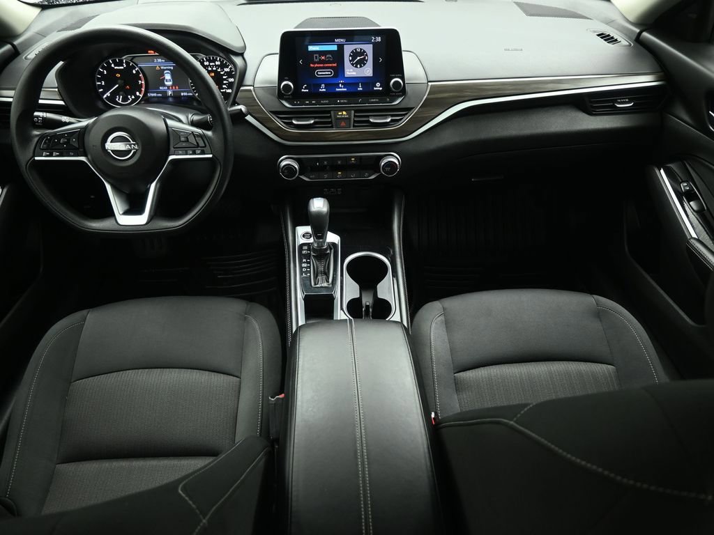 Used 2023 Nissan Altima 2.5 SV image 21