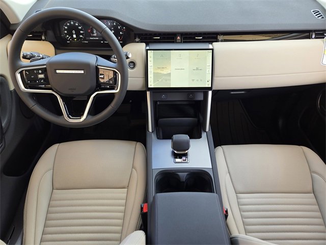 New 2025 Land Rover Discovery Sport S image 18