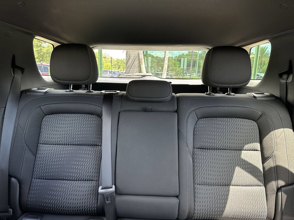 Used 2026 Chevrolet Equinox LT FWD image 18
