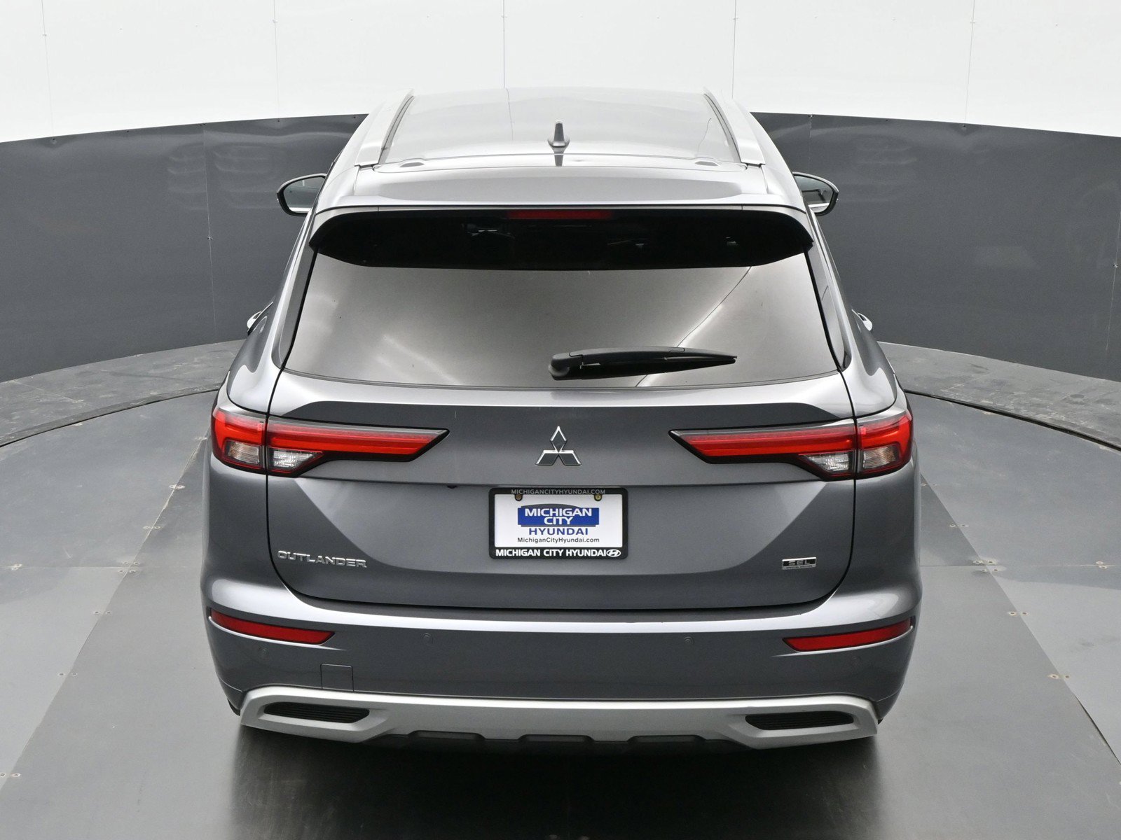 Used 2022 Mitsubishi Outlander SEL FWD image 29