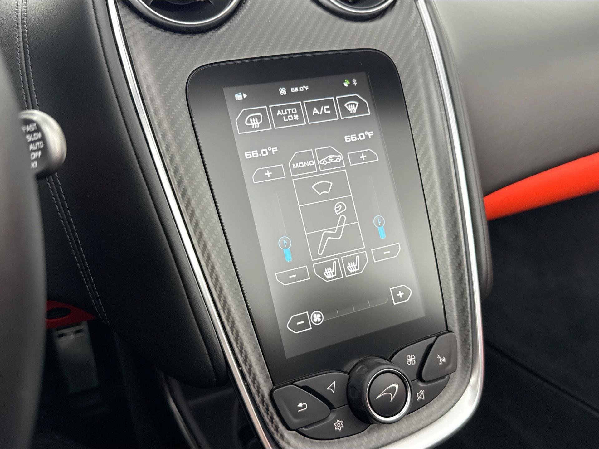 Used 2020 McLaren 600LT Spider RWD image 17