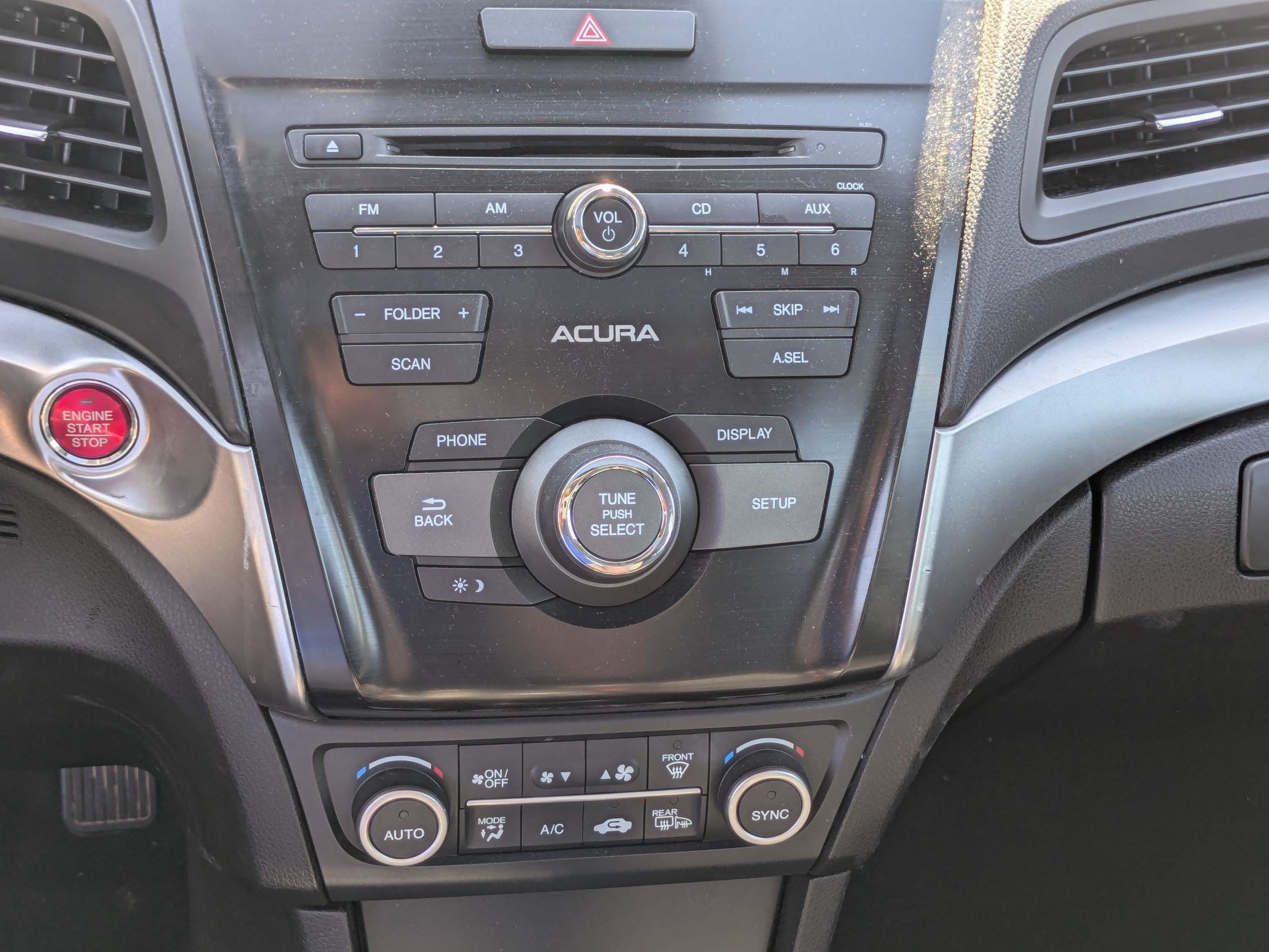 Used 2018 Acura ILX FWD image 33