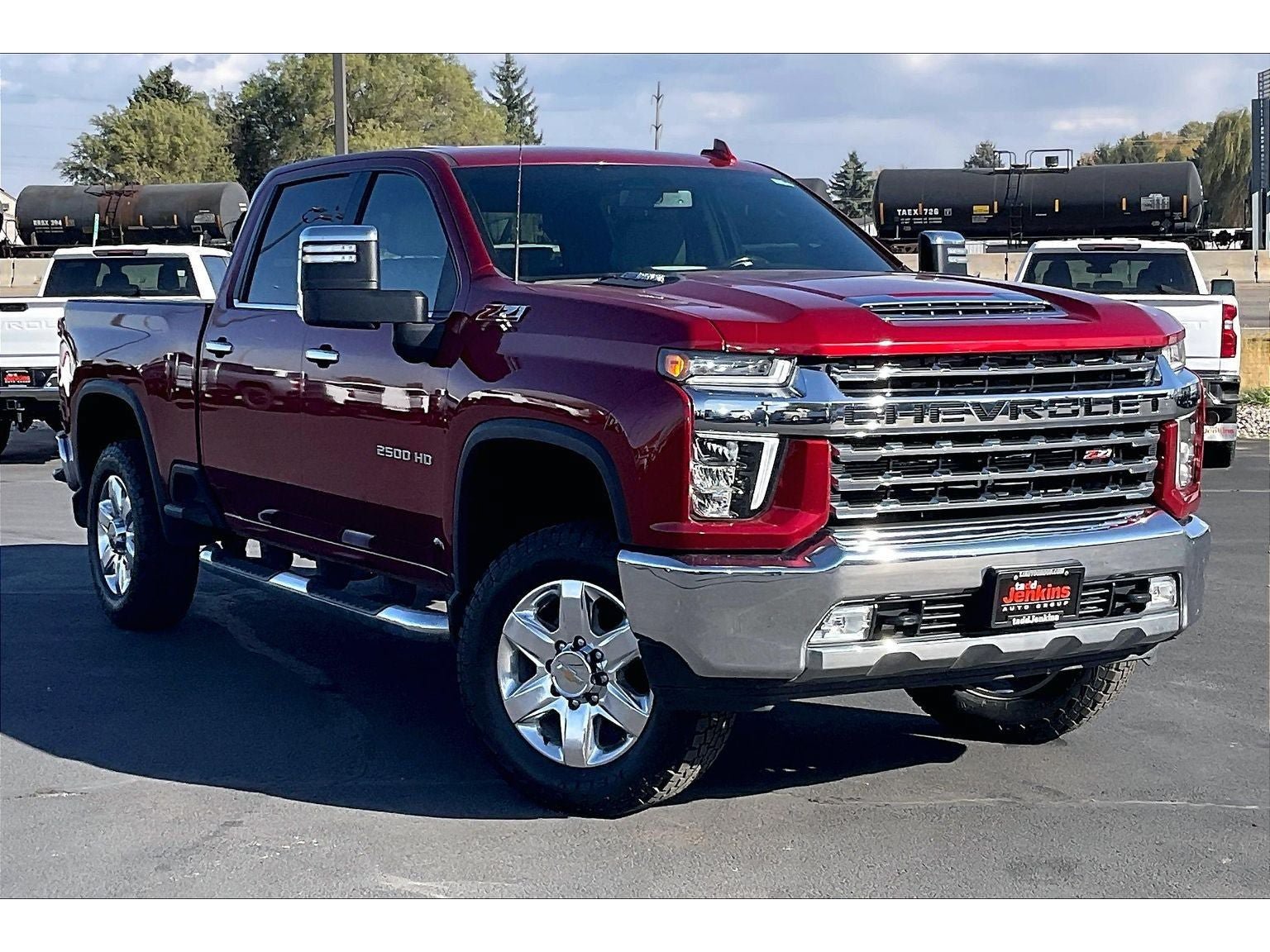 Used 2021 Chevrolet Silverado 2500 LTZ AWD/4WD image 2