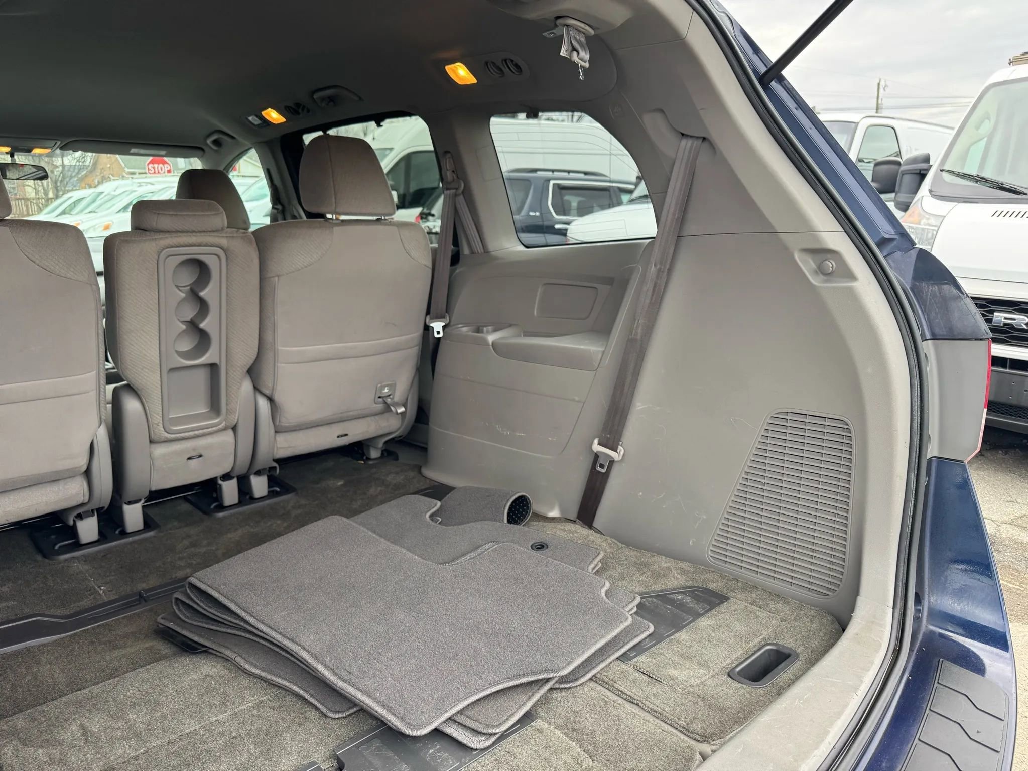 Used 2015 Honda Odyssey EX image 15