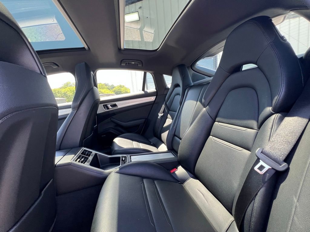 Used 2017 Porsche Panamera 4S image 16