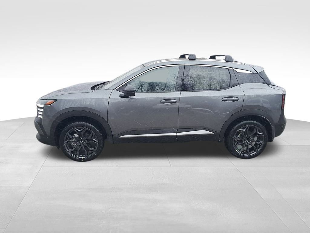 New 2026 Nissan Kicks SR w/ Cold Weather Package image 4