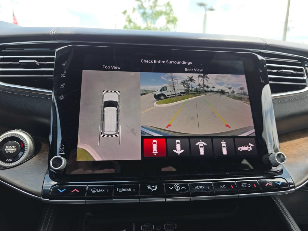 Used 2022 Jeep Grand Wagoneer Series II AWD/4WD image 39