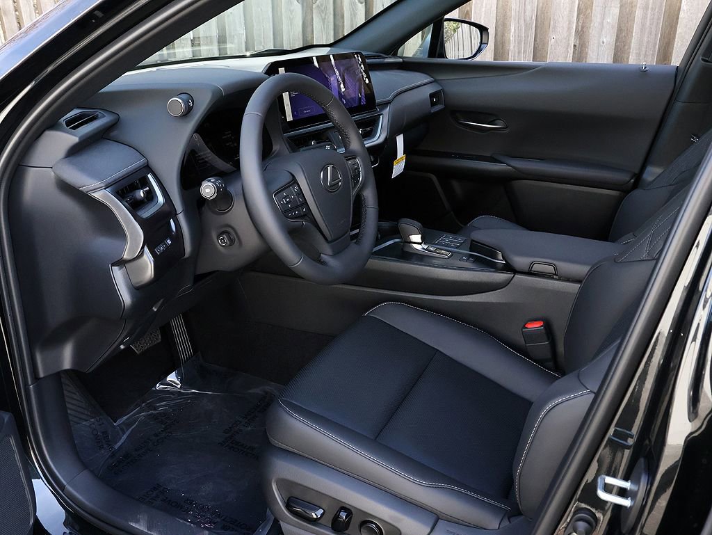 New 2026 Lexus UX 300h AWD image 12