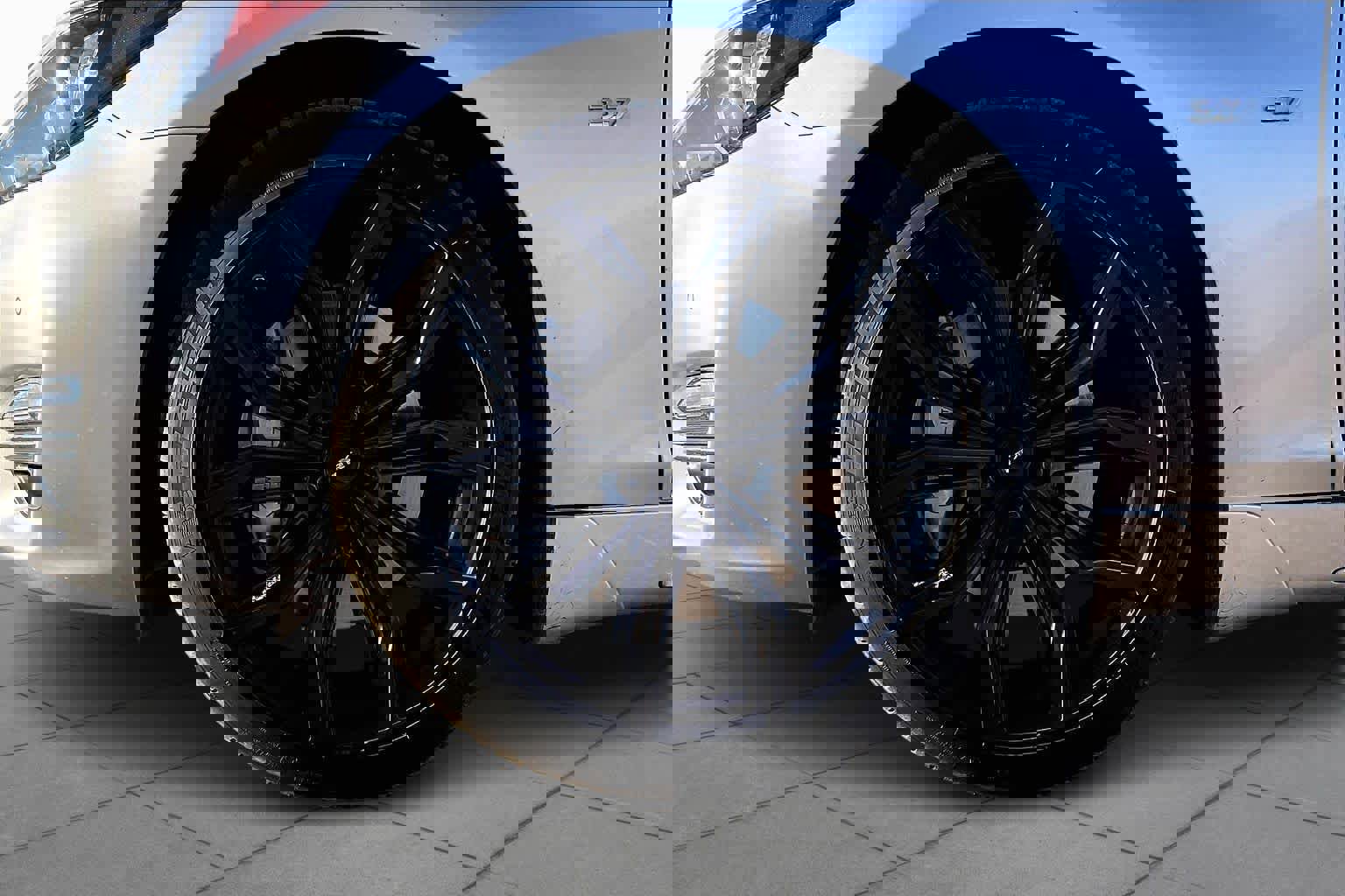 Used 2019 INFINITI Q70 L 3.7 w/ Sensory Package image 9