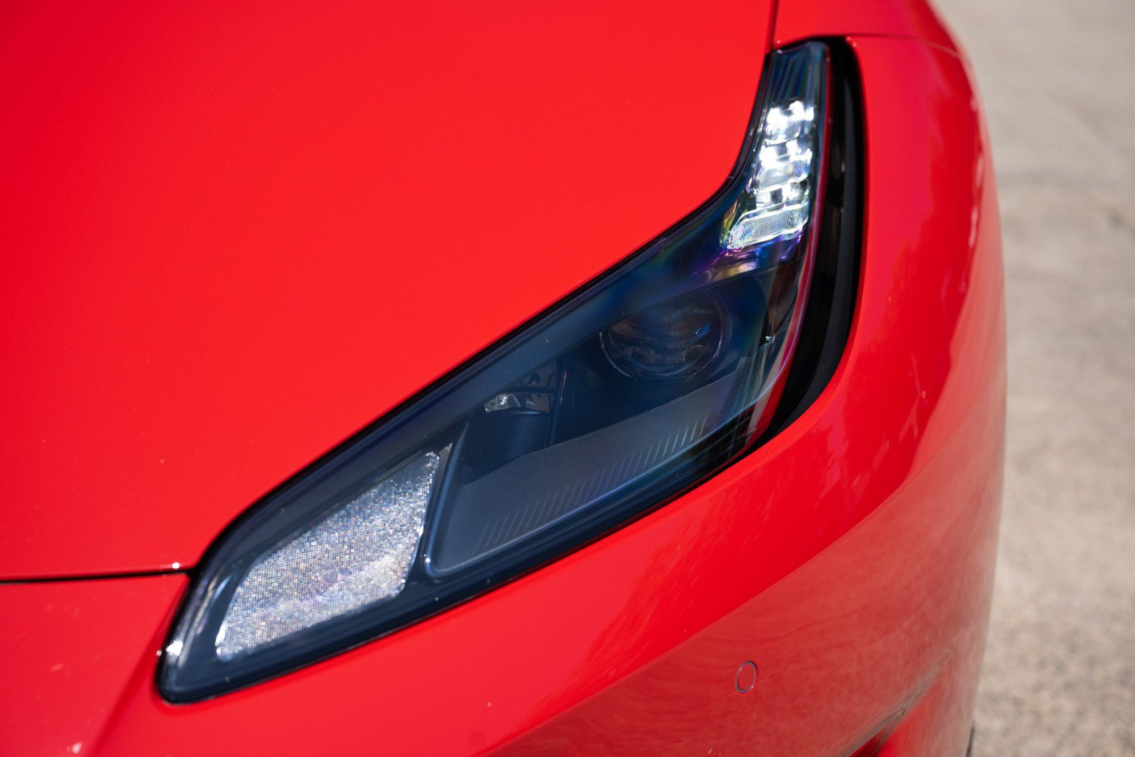 Used 2019 Ferrari Portofino RWD image 17
