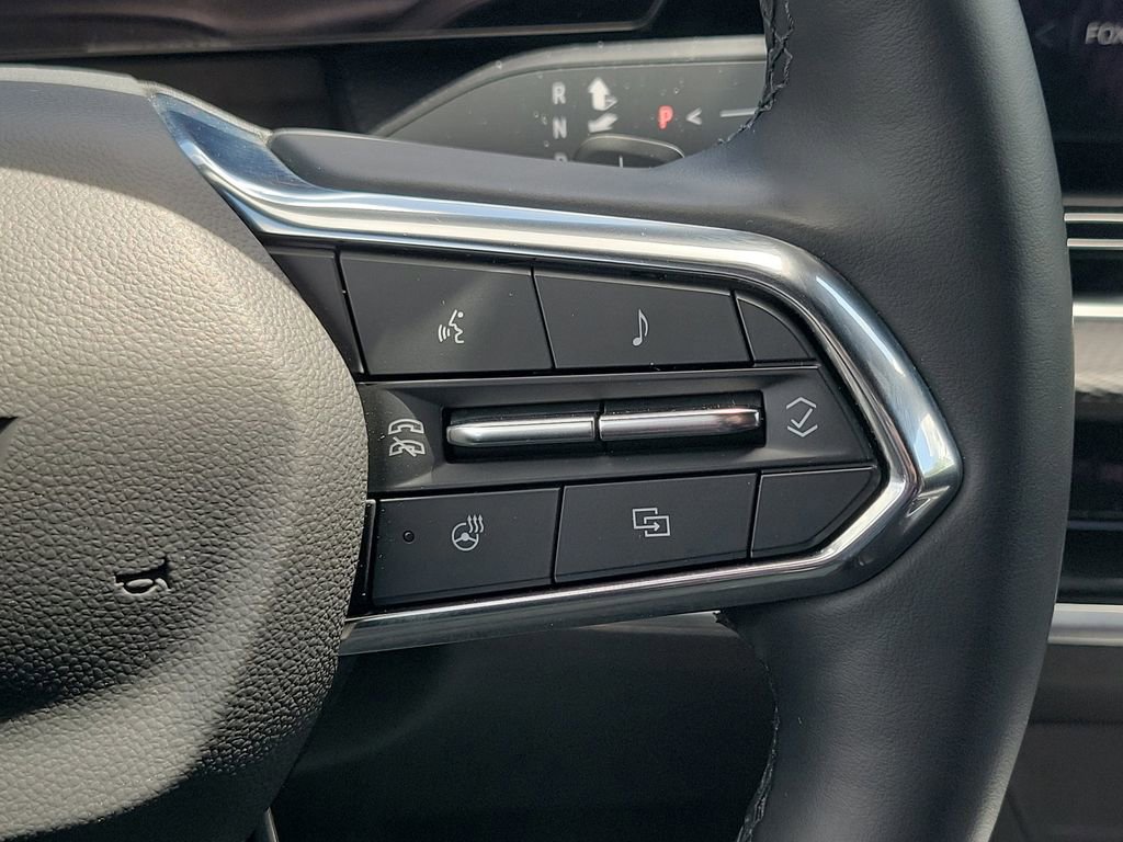 Used 2025 Chevrolet Equinox LT FWD image 25