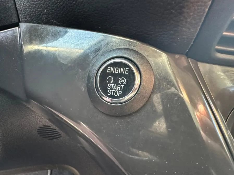 Used 2014 Ford Escape Titanium image 19