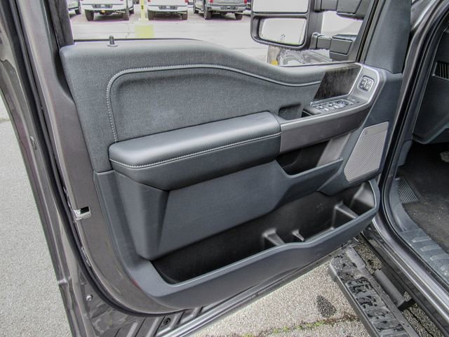 New 2025 Ford F250 Lariat w/ Lariat Ultimate Package image 5