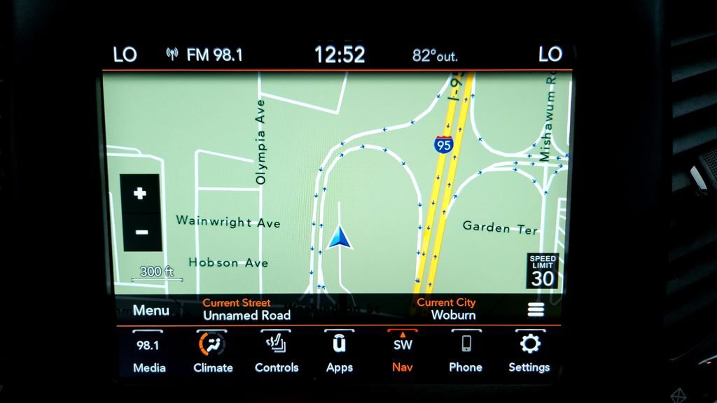 Used 2021 Jeep Cherokee Trailhawk w/ Sun, Sound & Nav Group AWD/4WD image 31