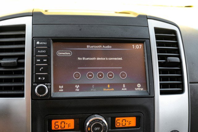 Used 2021 Nissan Frontier SV w/ Midnight Edition Floor Mats image 28