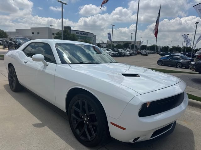 Used 2022 Dodge Challenger SXT w/ Blacktop Package RWD video 1