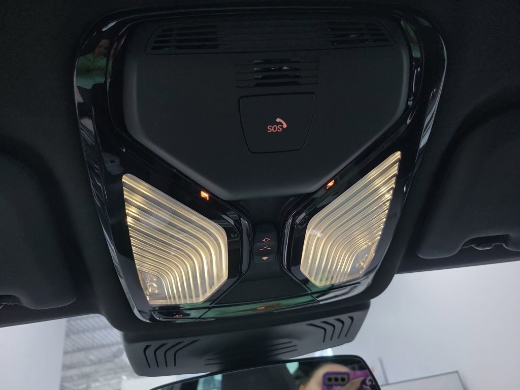 Used 2024 BMW X3 xDrive30i image 42