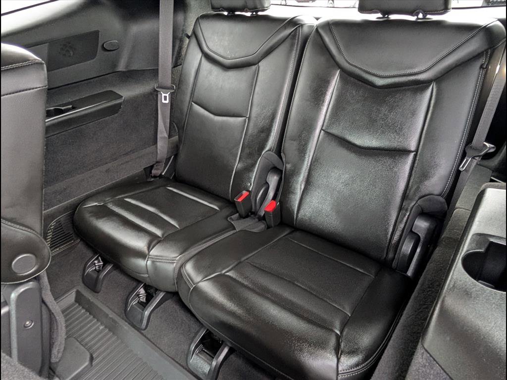 Used 2024 Cadillac XT6 Premium Luxury w/ Technology Package image 13