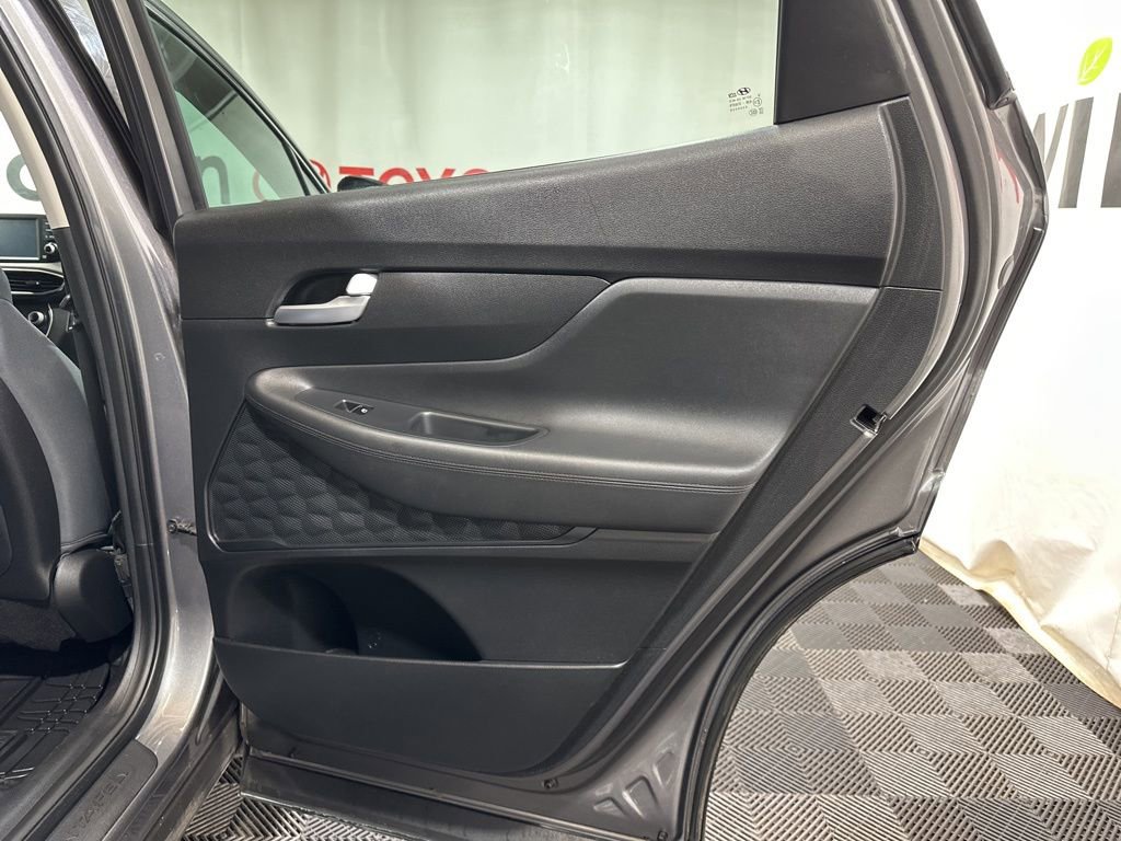Used 2020 Hyundai Santa Fe SEL image 14