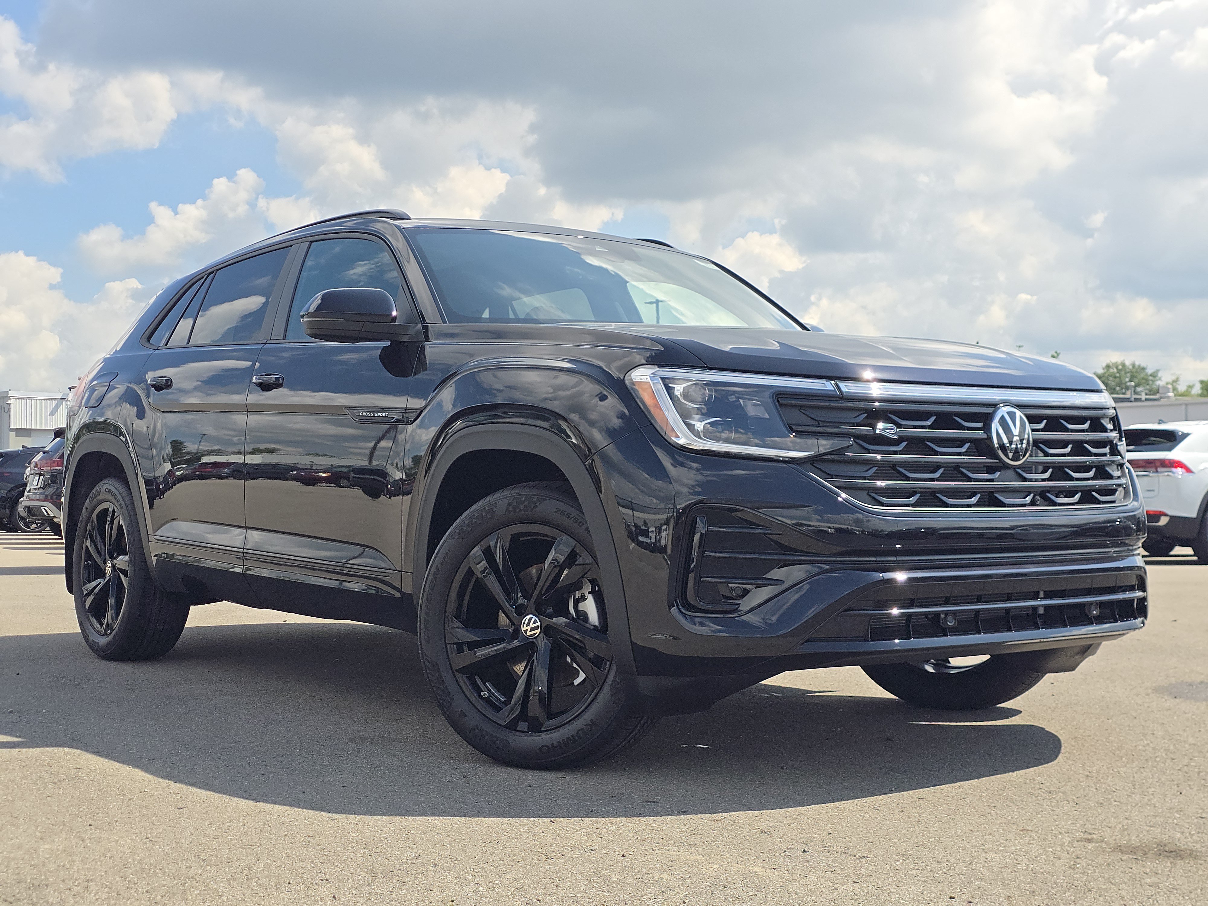 New 2026 Volkswagen Atlas Cross Sport SEL R-Line AWD/4WD image 1