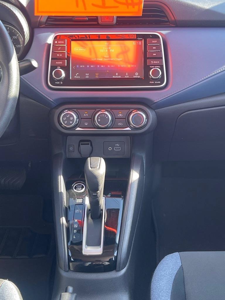 Used 2025 Nissan Versa SV FWD image 15