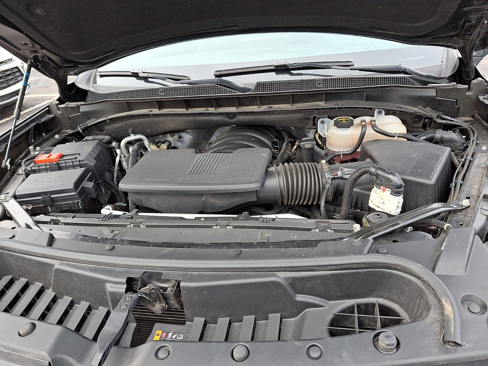 Certified 2024 Chevrolet Suburban LT image 29