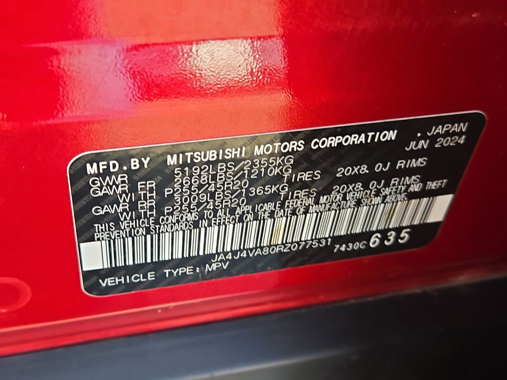 Used 2024 Mitsubishi Outlander SE Black Edition image 15