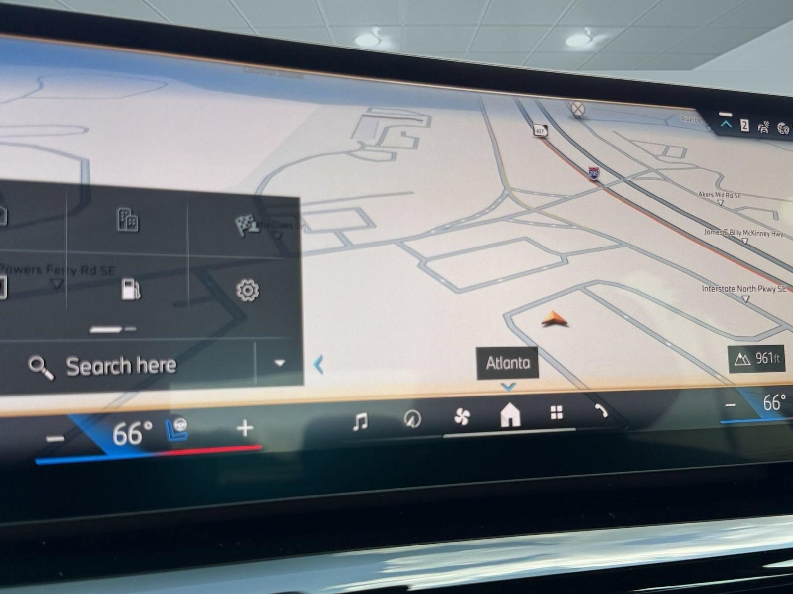 New 2027 BMW 550e xDrive AWD/4WD image 18