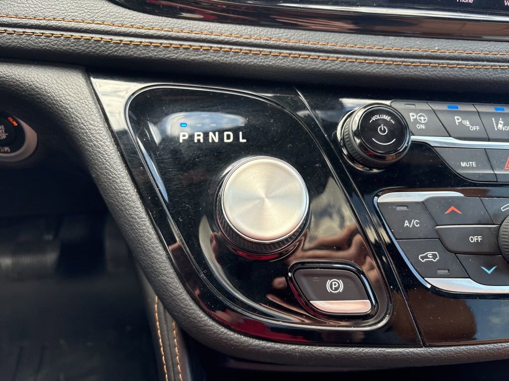 Used 2022 Chrysler Pacifica Pinnacle FWD image 23