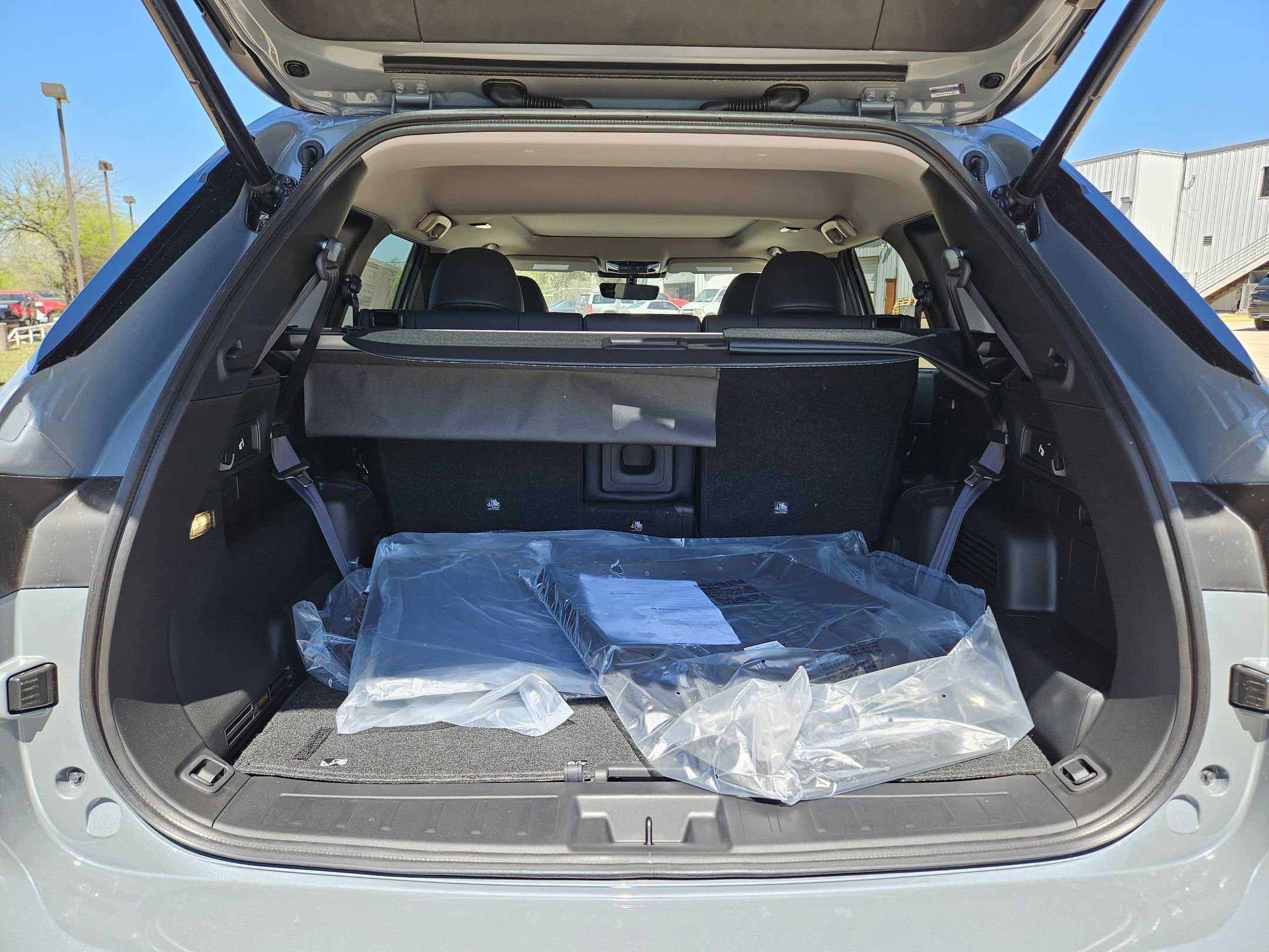 New 2026 Mitsubishi Outlander FWD image 19