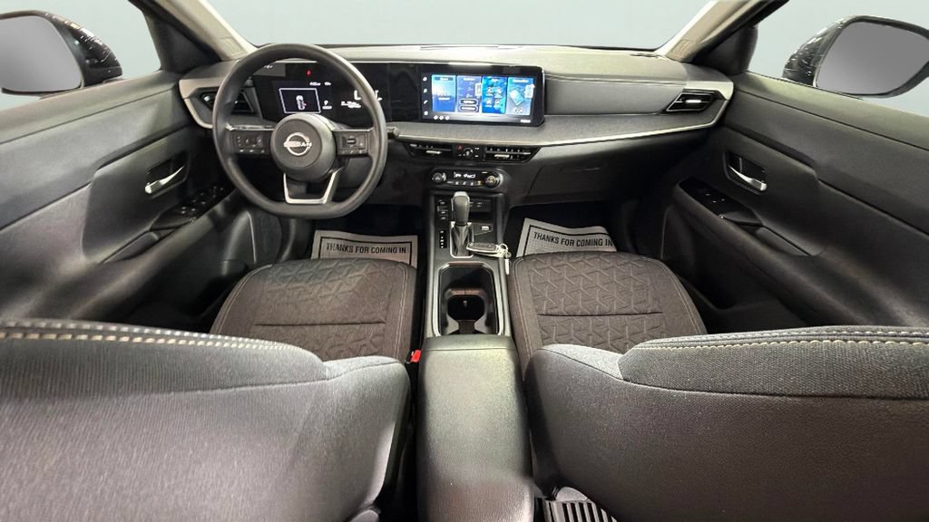 Used 2026 Nissan Kicks SV FWD image 31