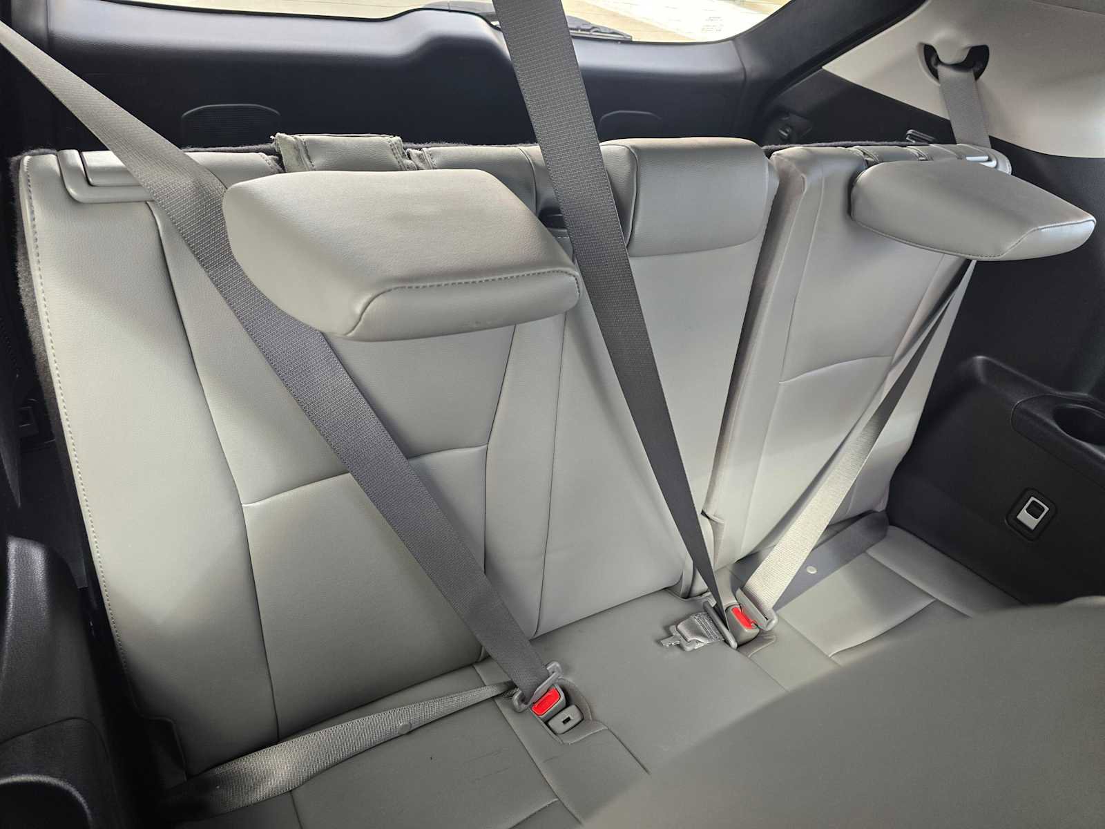 Used 2023 Toyota Highlander Platinum image 17