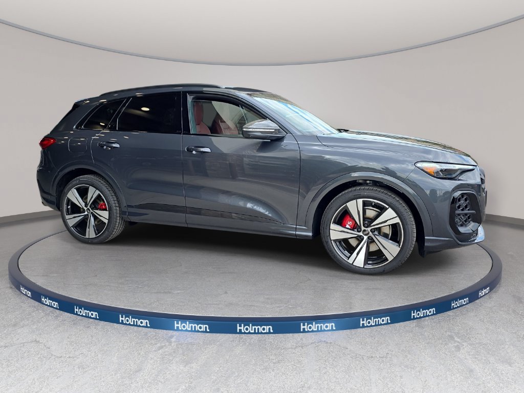 New 2026 Audi SQ5 Prestige AWD/4WD image 4