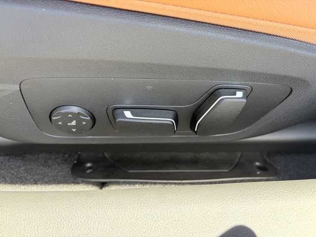 Used 2026 BMW 230i Coupe w/ Convenience Package RWD image 19