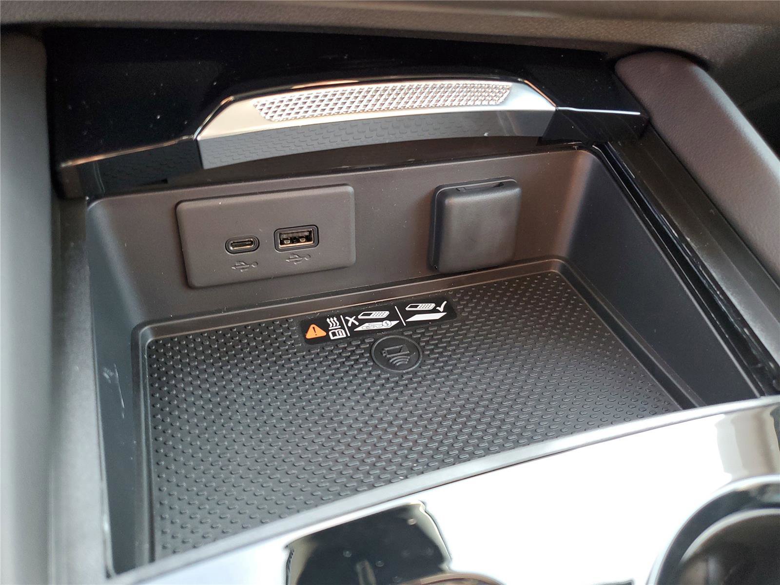 New 2026 Buick Envision Sport Touring image 29