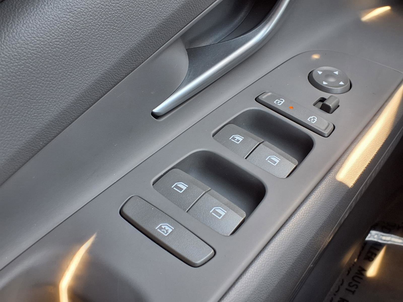 Certified 2024 Hyundai Elantra SE image 16