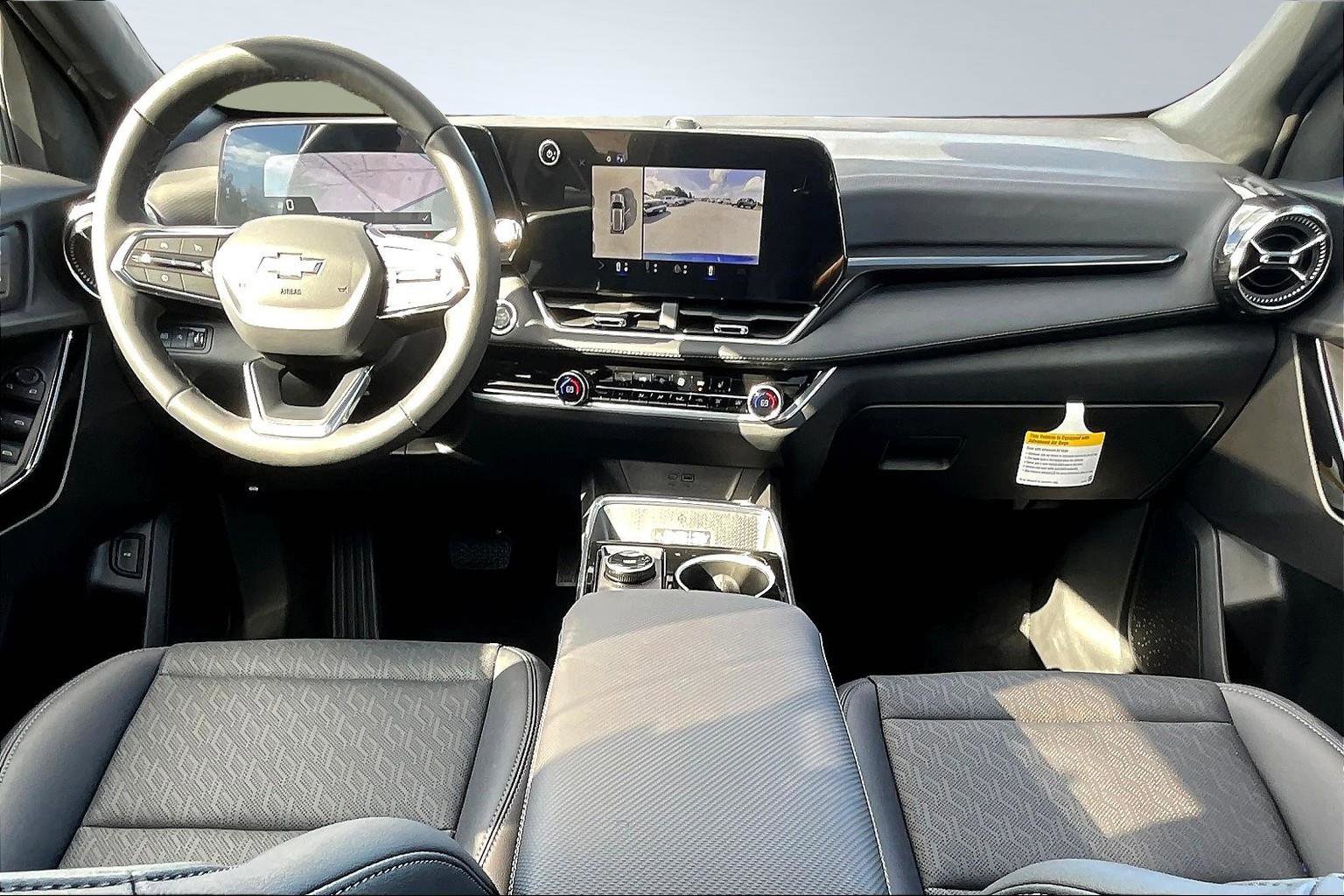 New 2026 Chevrolet Equinox LT w/ Convenience Package II image 5