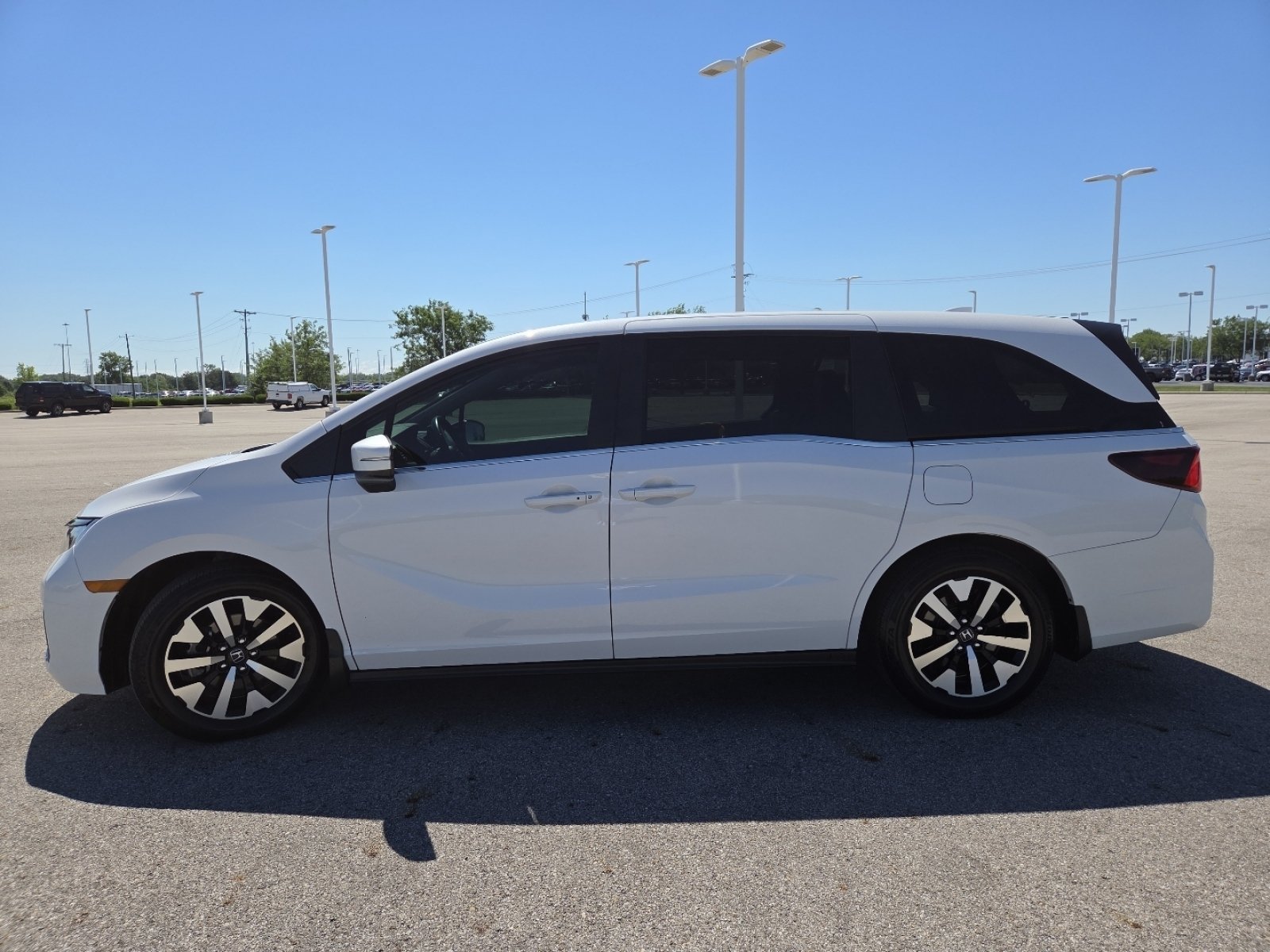 Used 2025 Honda Odyssey EX-L image 15