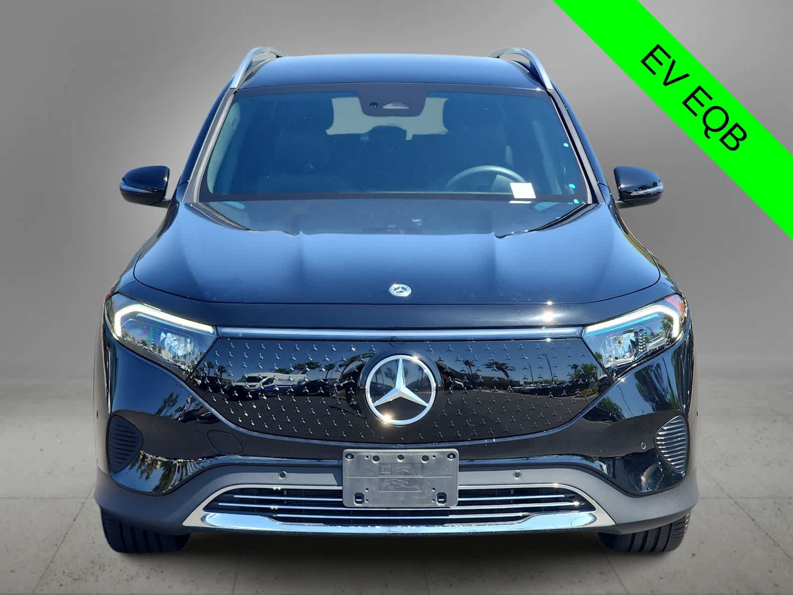 Used 2025 Mercedes-Benz EQB 250+ image 3