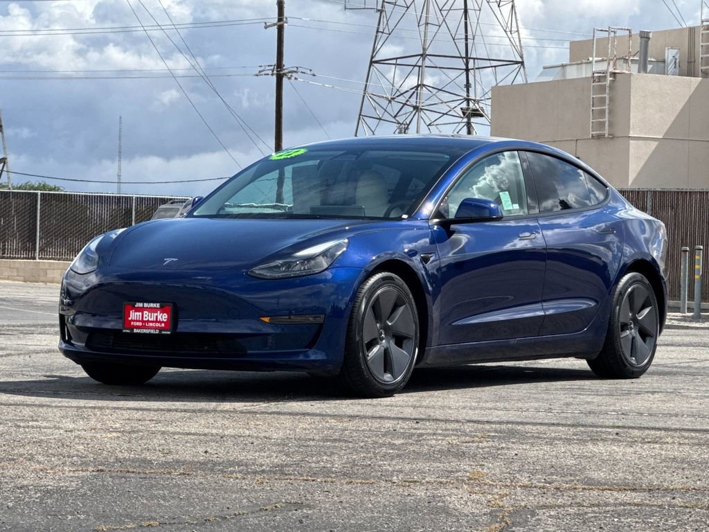 Used 2022 Tesla Model 3 RWD image 7