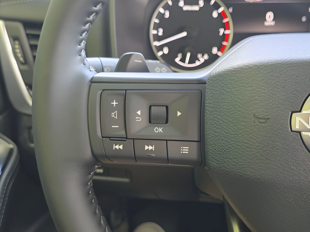 New 2026 Nissan Rogue SV w/ Cold Weather Package FWD image 19