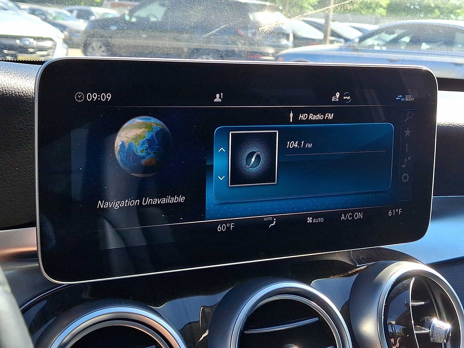 Used 2019 Mercedes-Benz C 300 4MATIC Sedan image 18