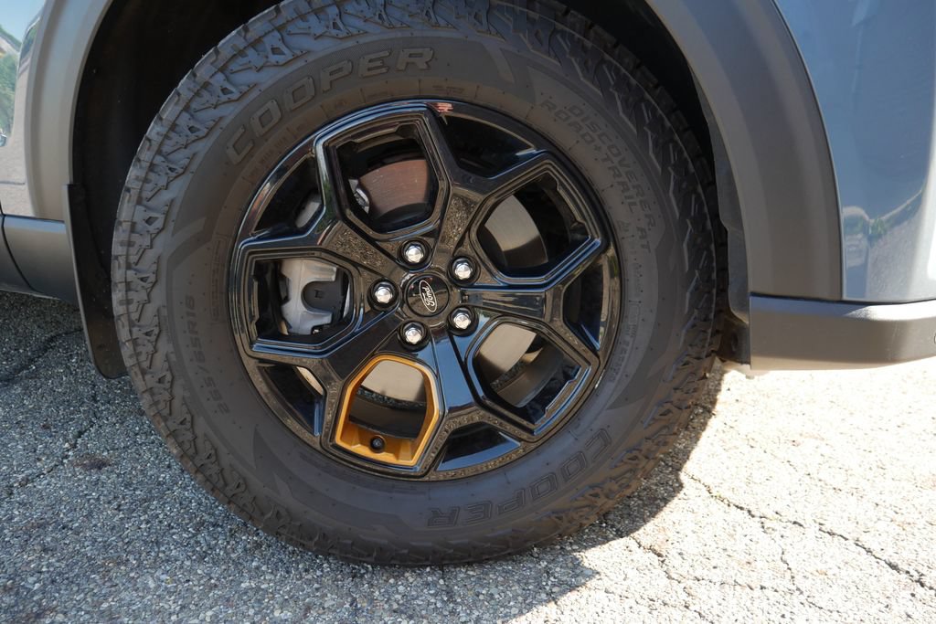 Used 2026 Ford Explorer Tremor w/ Tremor Ultimate Package AWD/4WD image 4