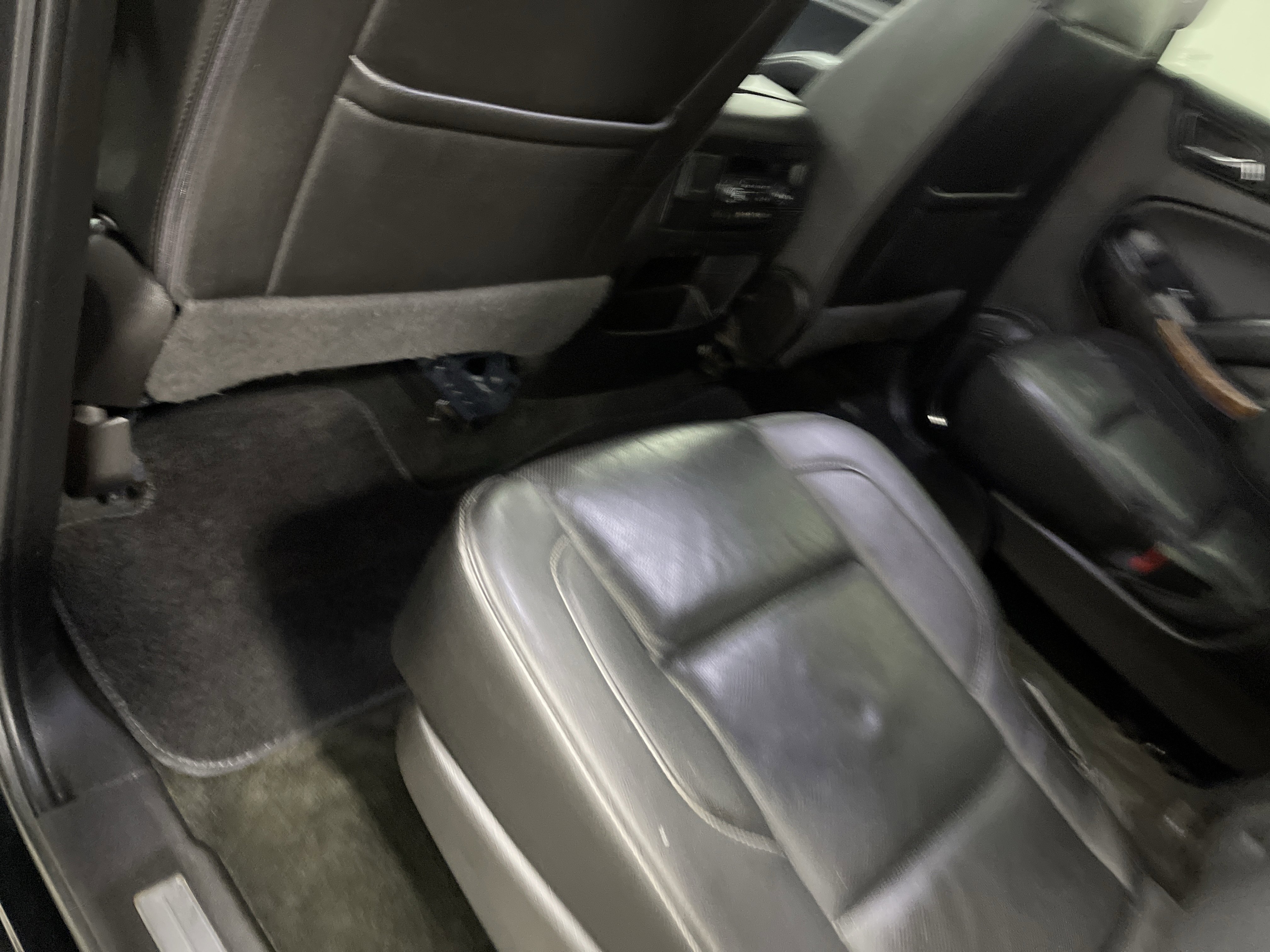 Used 2017 Chevrolet Suburban Premier image 17