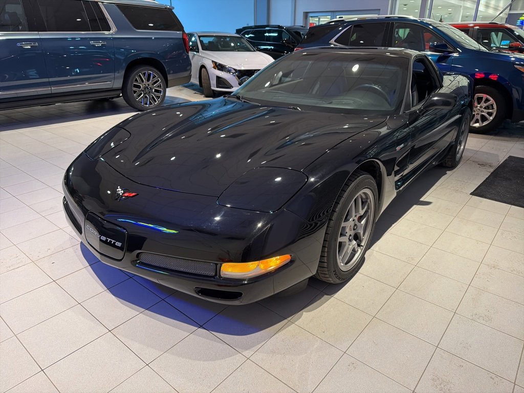 Used 2004 Chevrolet Corvette Z06 w/ Memory Package image 6