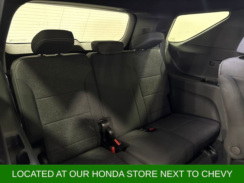 Certified 2024 Chevrolet Traverse LT image 36