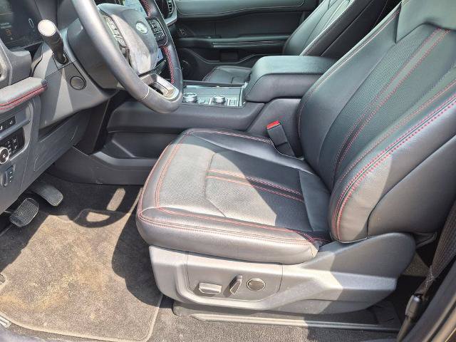 Certified 2024 Ford Expedition Limited AWD/4WD image 13