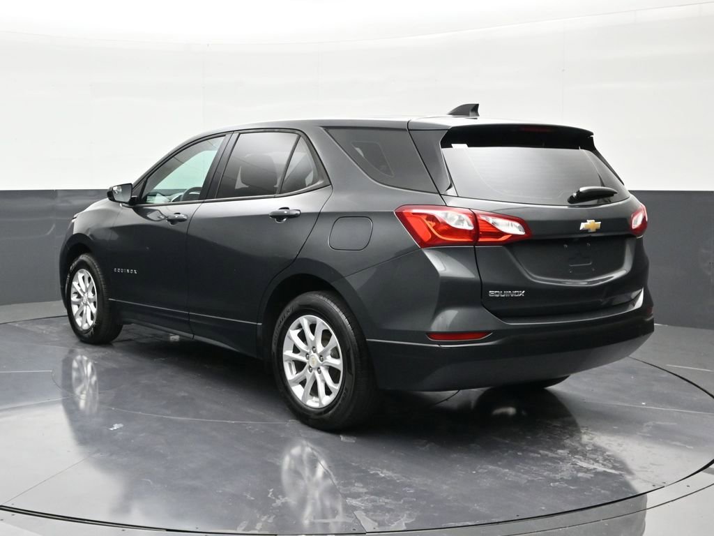 Used 2019 Chevrolet Equinox LS FWD image 3